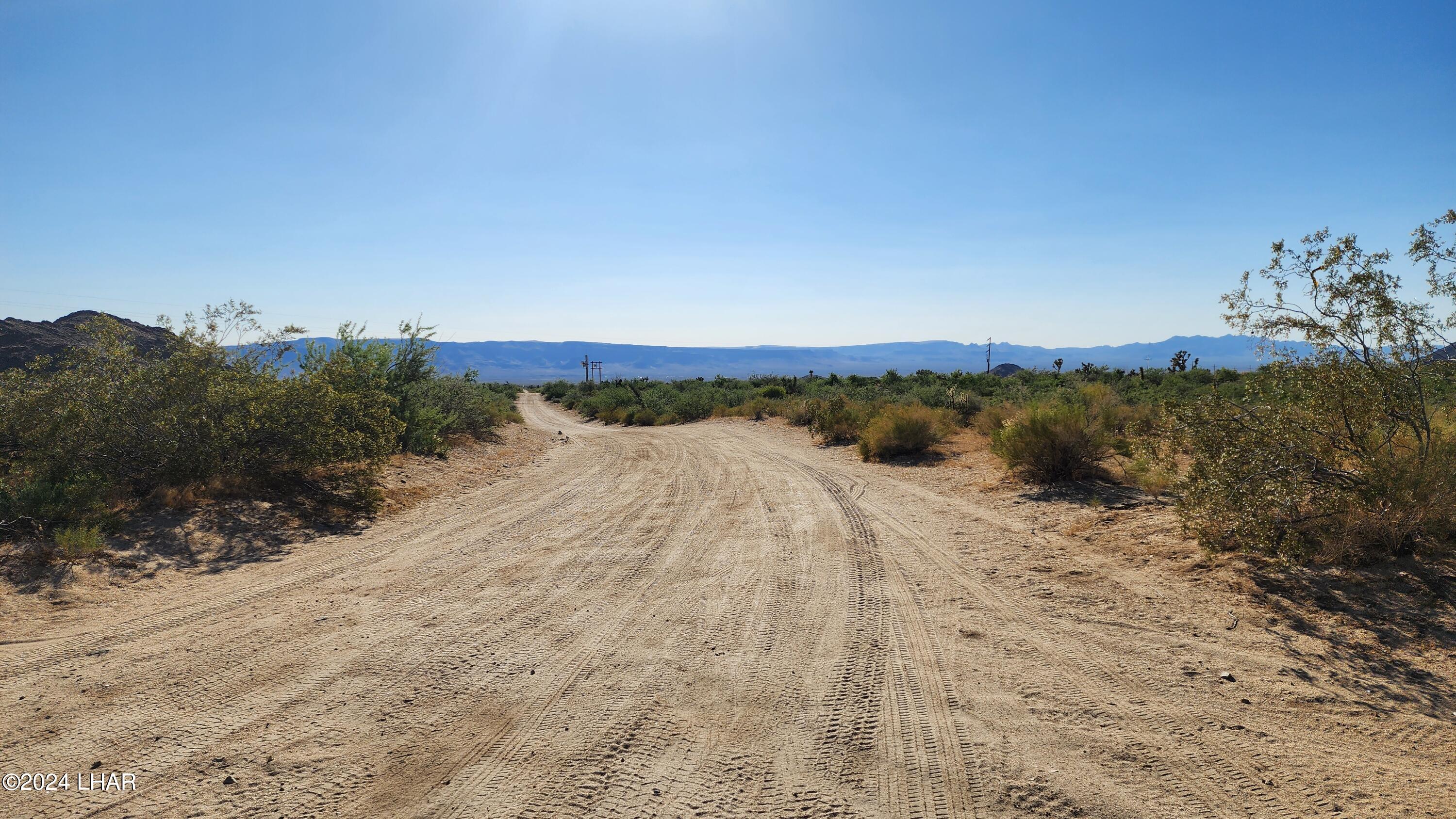 Lot 6 South Carrow Road Yucca, AZ 86438 - Photo 39 of 43 20240519_171226