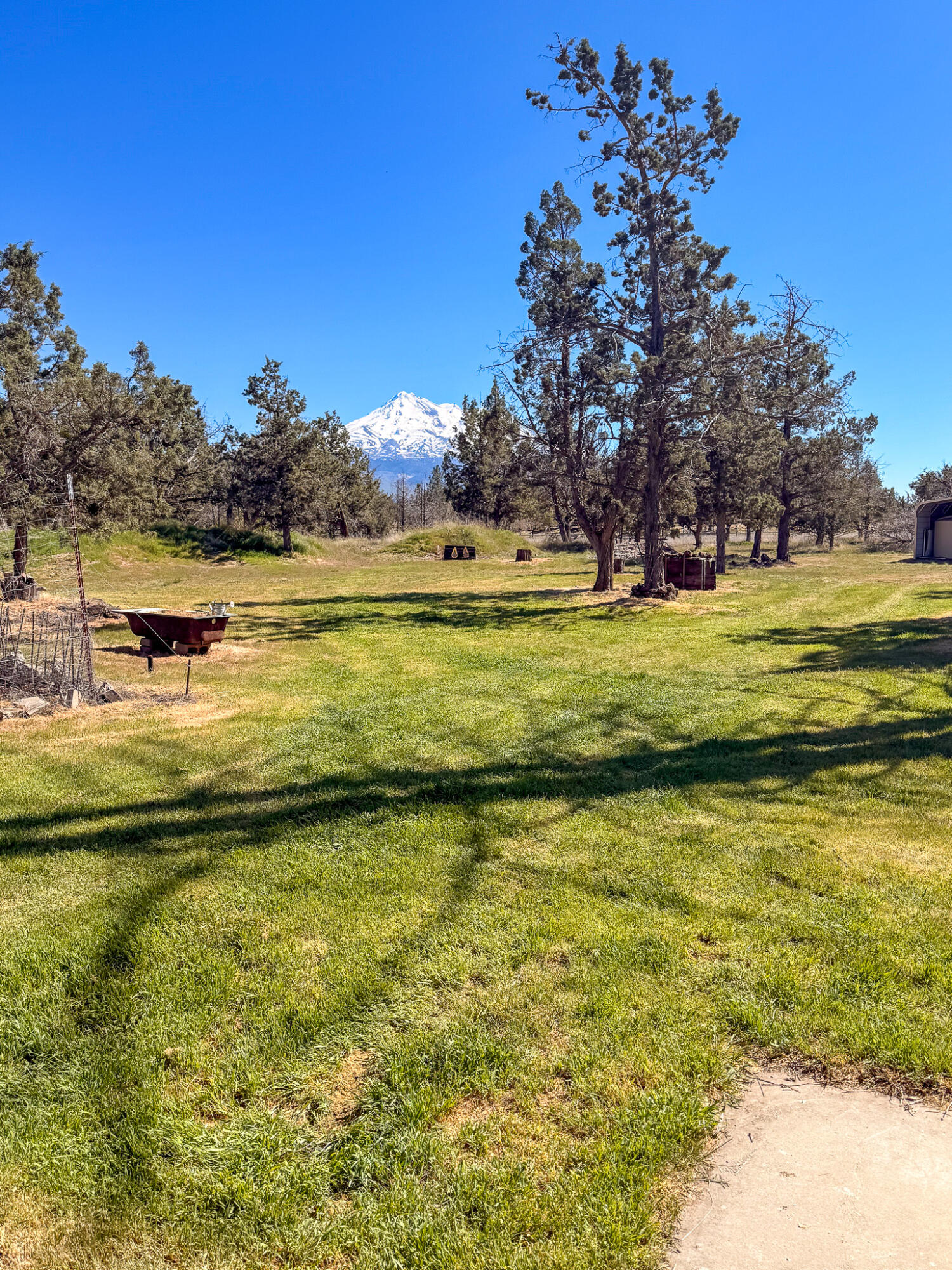11138 Apache Road Montague, CA 96064 - Photo 9 of 27 IMG_3379
