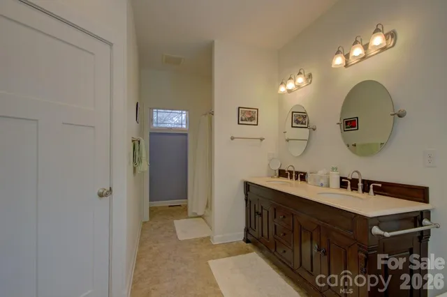 $795,000 | 751 Everett Road, Pisgah Forest, NC 28768