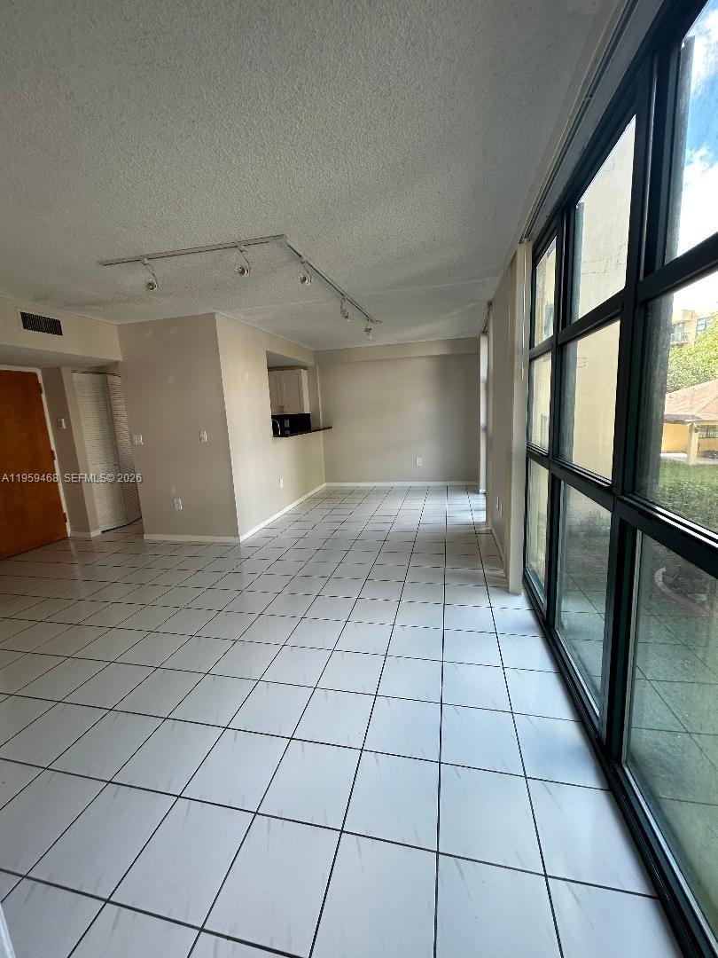 11780 Southwest 18th Street, Unit 2022 Miami, FL 33175 - Photo 3 of 8
