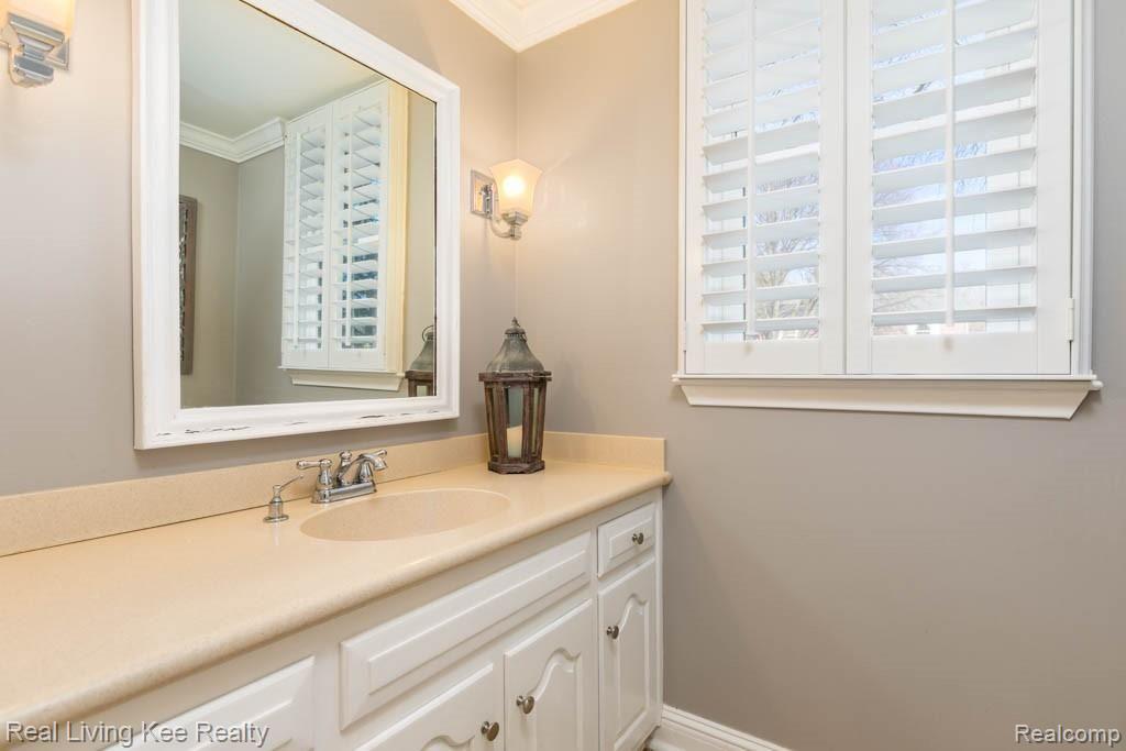 658 Spartan Drive Rochester Hills, MI 48309 - Photo 22 of 43