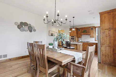 $1,050,000 | 4435 Bluebell Trail South, Medina, MN 55340