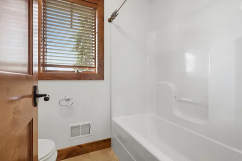 $1,050,000 | 4435 Bluebell Trail South, Medina, MN 55340