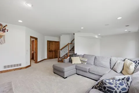 $1,050,000 | 4435 Bluebell Trail South, Medina, MN 55340