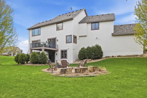 $1,050,000 | 4435 Bluebell Trail South, Medina, MN 55340