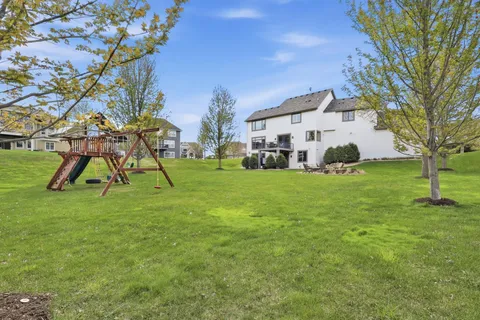 $1,050,000 | 4435 Bluebell Trail South, Medina, MN 55340