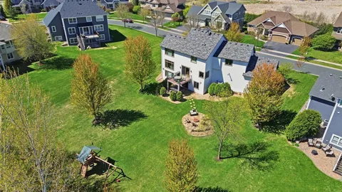 $1,050,000 | 4435 Bluebell Trail South, Medina, MN 55340