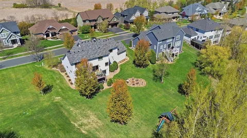 $1,050,000 | 4435 Bluebell Trail South, Medina, MN 55340