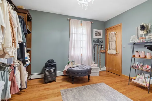 $699,900 | 8 Crabapple Lane, Smithfield, RI 02828