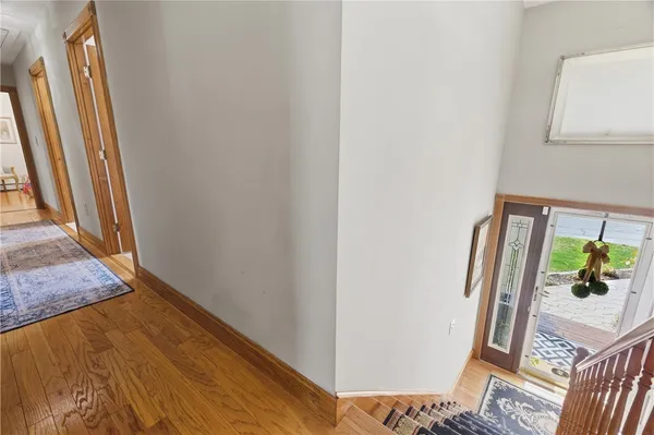 $699,900 | 8 Crabapple Lane, Smithfield, RI 02828