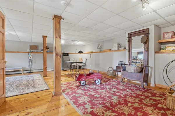 $699,900 | 8 Crabapple Lane, Smithfield, RI 02828