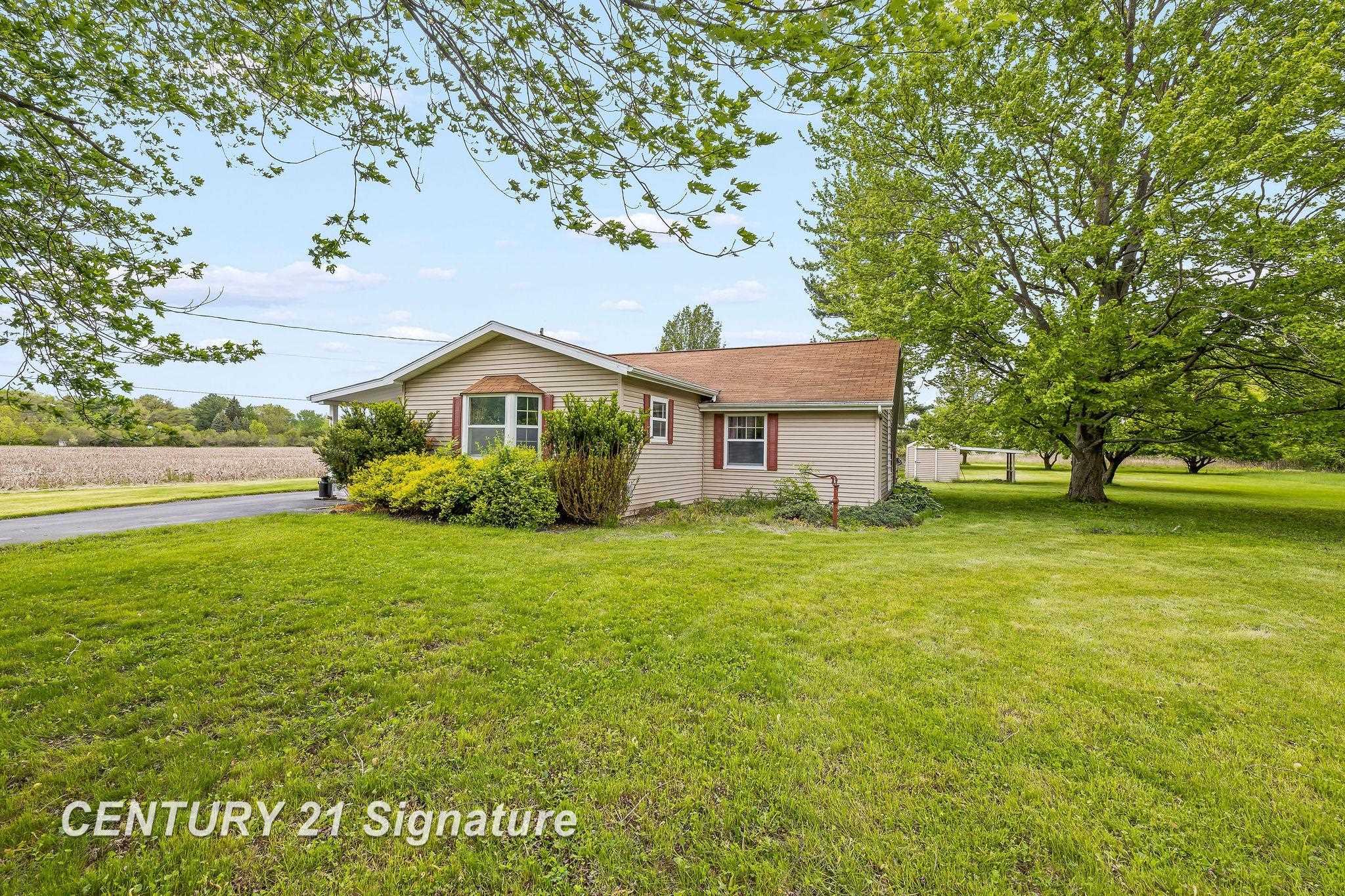 8430 McCarty Road Saginaw, MI 48603 - Photo 23 of 37 50176056-03bdb2e9-f27d-4e00-9f95-be9e708bbc38.JPG