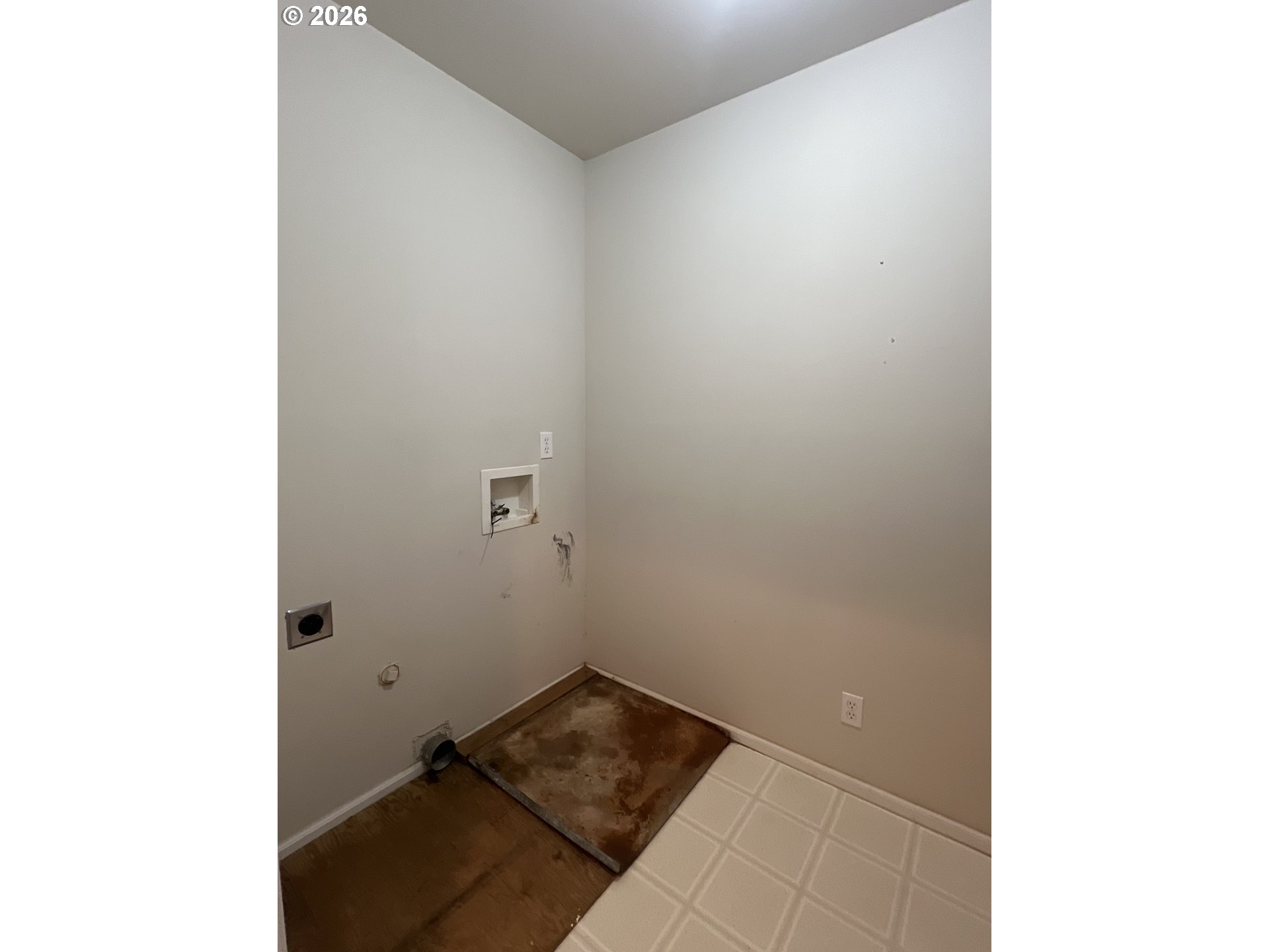 142 Swain Court Reedsport, OR 97467 - Photo 21 of 32