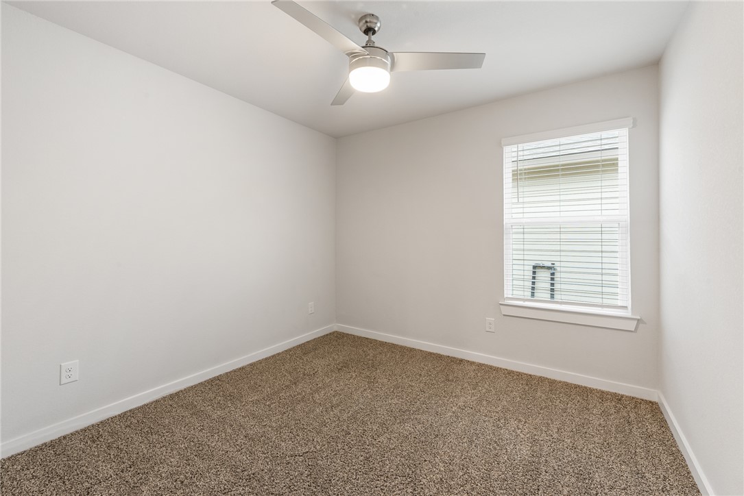 918 Kickapoo Lane College Station, TX 77845 - Photo 25 of 31 an empty room with a window