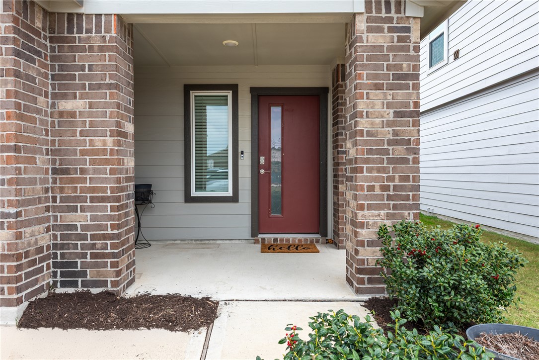 918 Kickapoo Lane College Station, TX 77845 - Photo 3 of 31