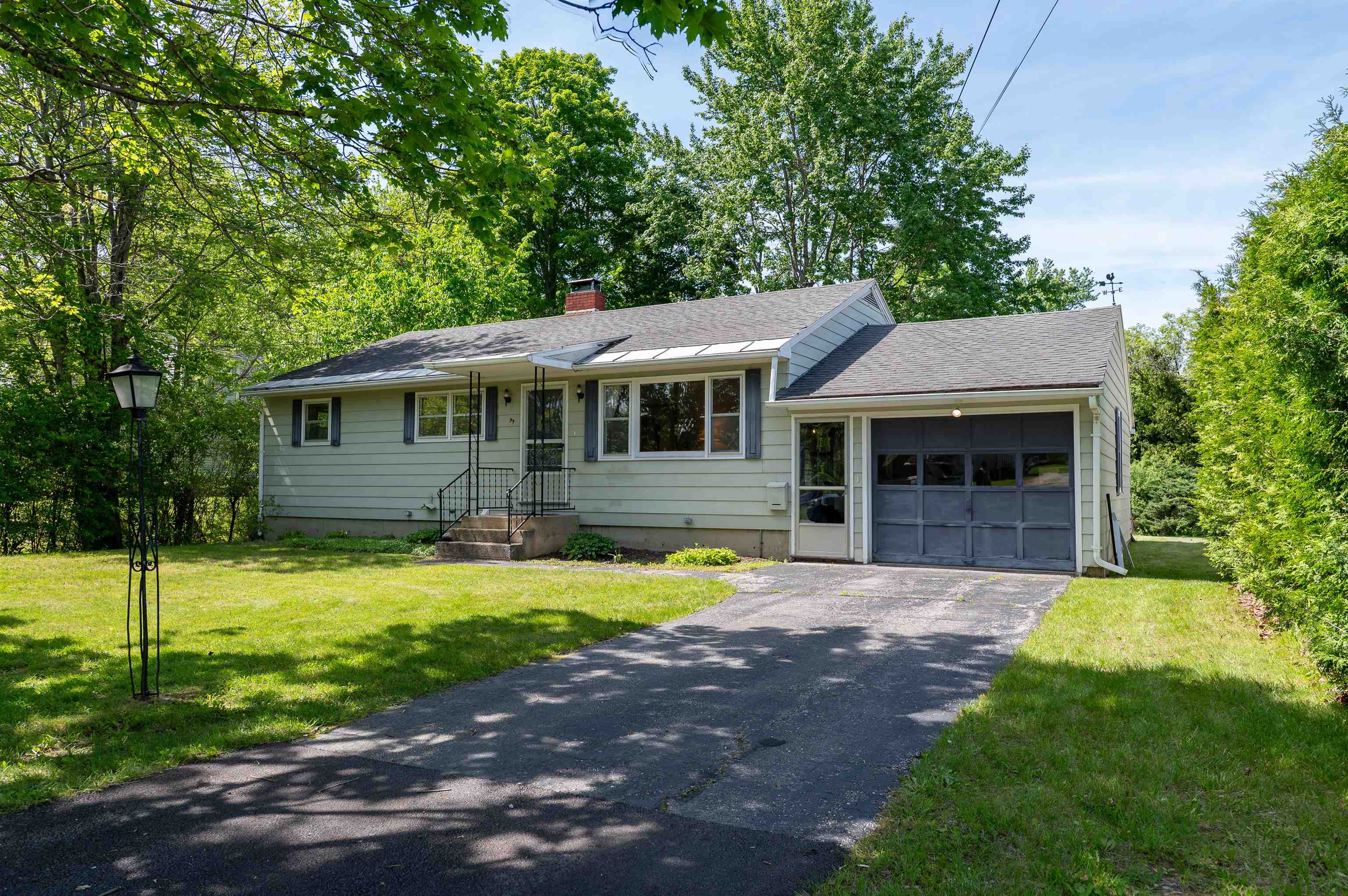 99 Jackson Avenue Rutland, VT 05701 - Photo 1 of 37
