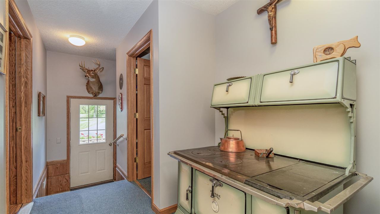 5515 West River Road Mount Pleasant, MI 48858 - Photo 27 of 44 1892707-26.JPG