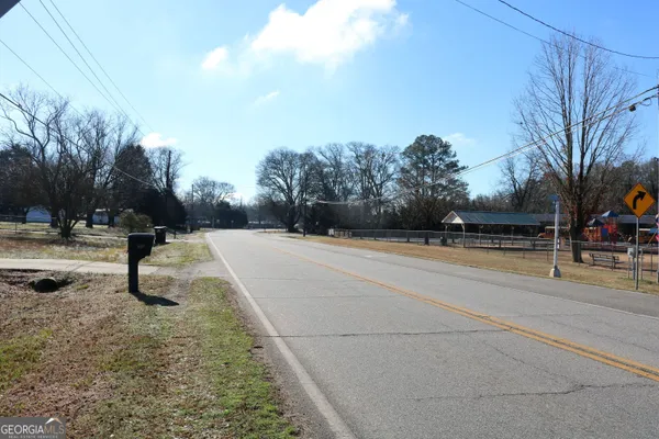 $265,500 | 640 Gholston Street, Comer, GA 30629