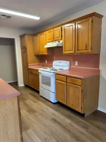 $1,400 | 4504 Spinnaker Court, Fort Worth, TX 76135