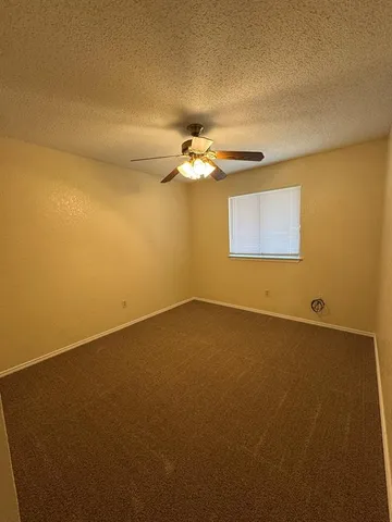 $1,400 | 4504 Spinnaker Court, Fort Worth, TX 76135