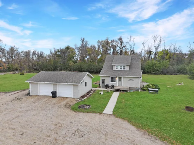 $265,000 | 281 20th Avenue, Edgerton, MN 56128