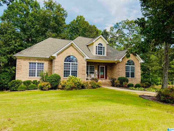 $389,500 | 108 Hickory Ridge Road, Oneonta, AL 35121