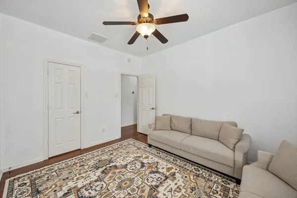 $2,300 | 18126 Rustic Brook Court, Cypress, TX 77429