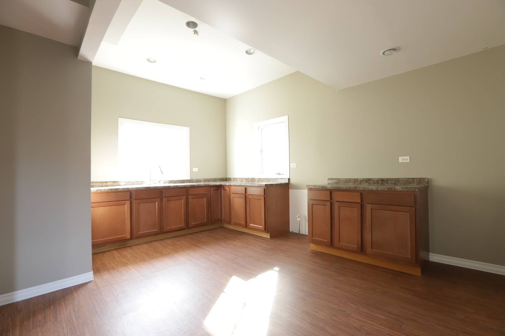 406 Garfield Road Harvard, IL 60033 - Photo 2 of 16 Gallery Image 2