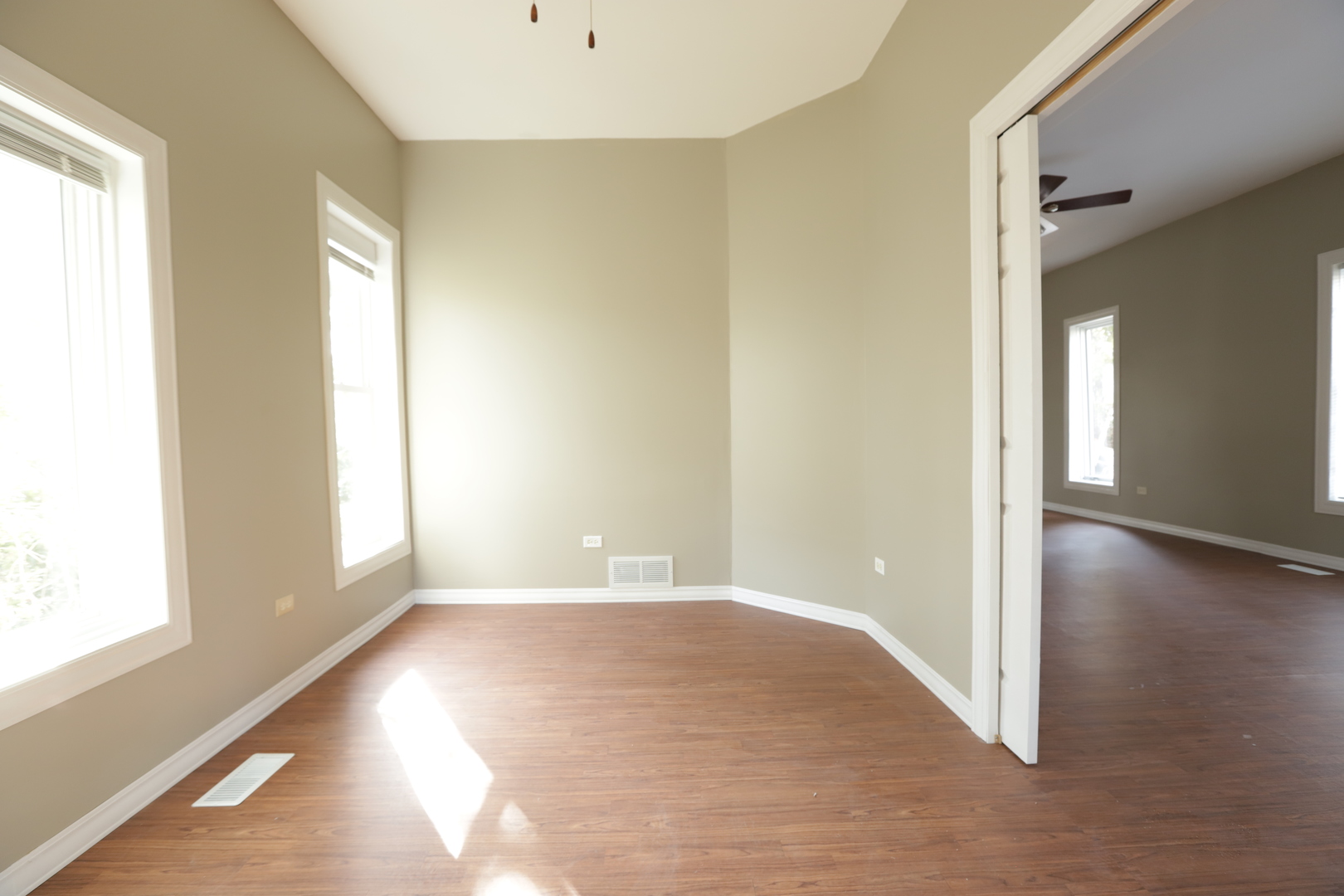 406 Garfield Road Harvard, IL 60033 - Photo 7 of 16 Gallery Image 7