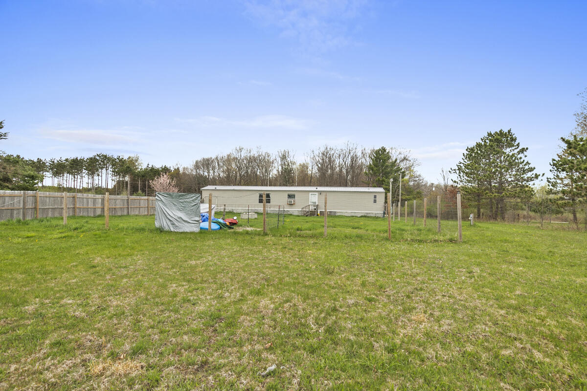 16769 Monroe Road Morley, MI 49336 - Photo 17 of 20 IMG_1016