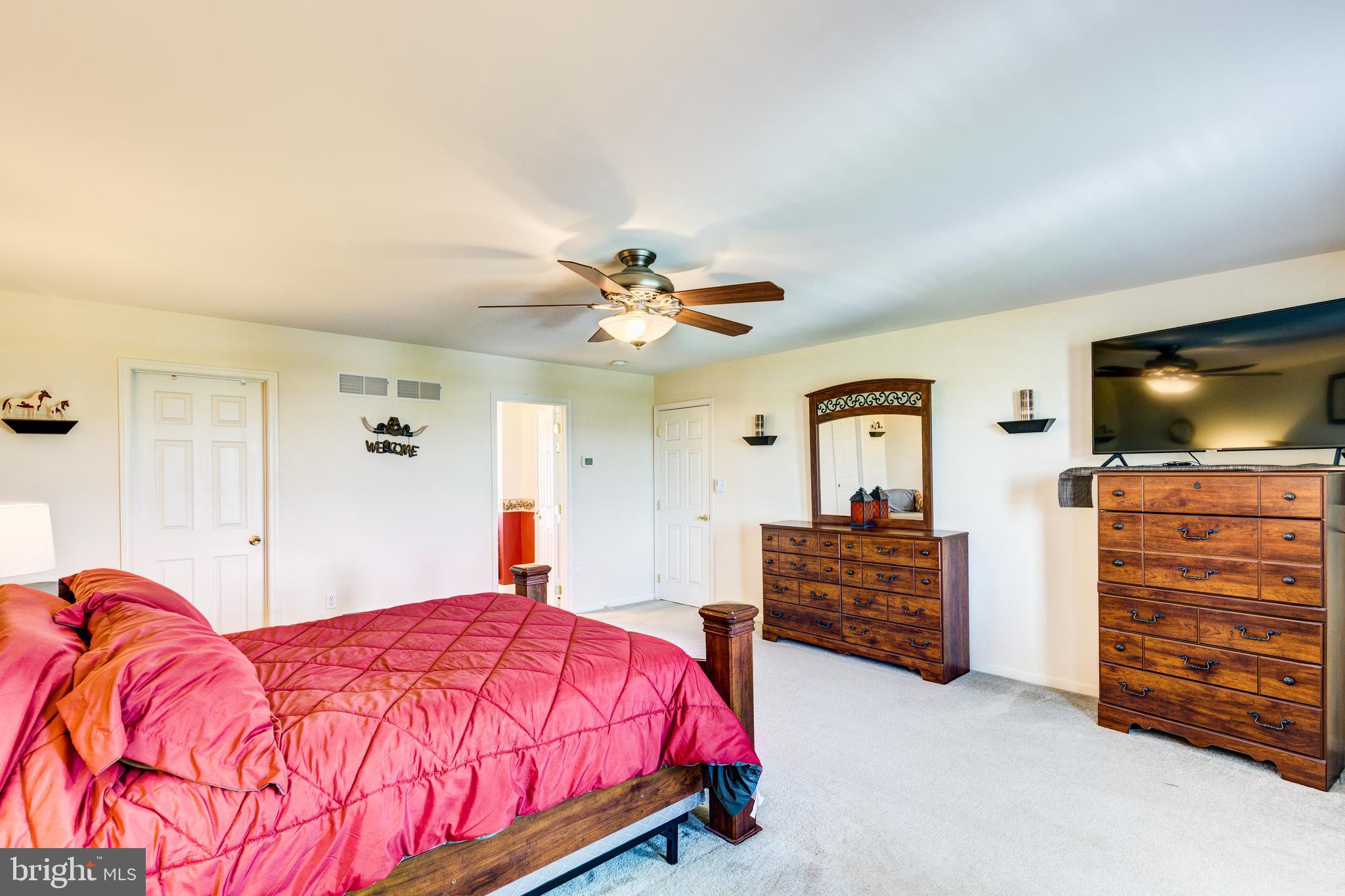 1319 Kbs Road Spring Grove, PA 17362 - Photo 24 of 86
