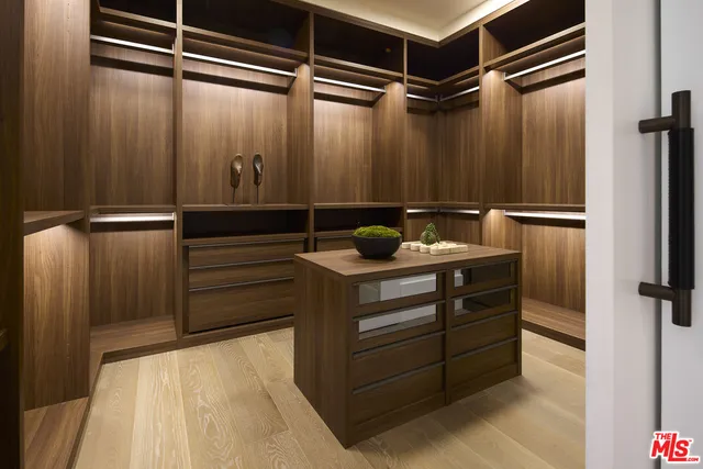 $4,299,000 | 8420 Sunset Boulevard, Unit 505, West Hollywood, CA 90069