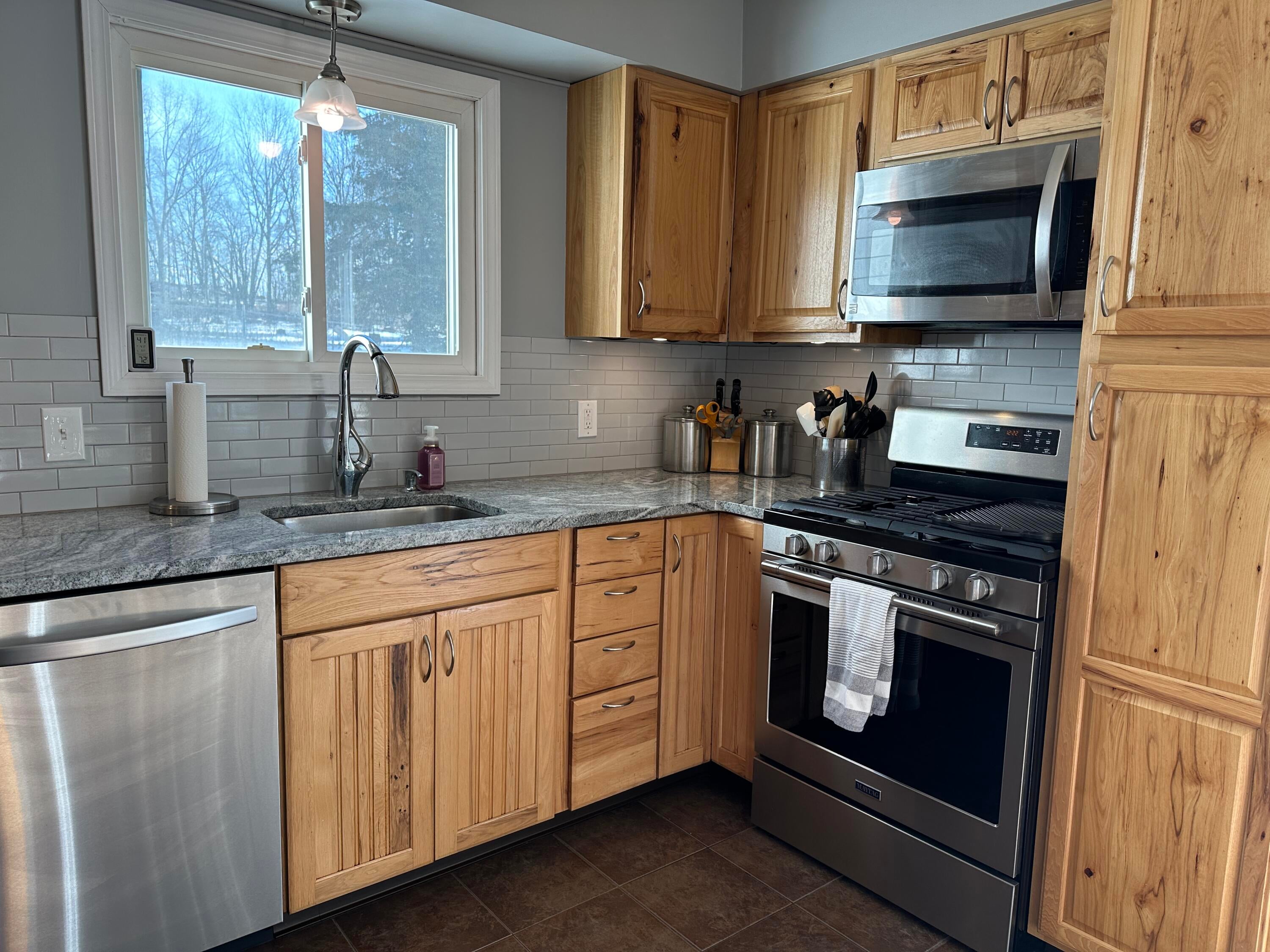 1309 West Violet Road Sault Ste. Marie, MI 49783 - Photo 4 of 18 Gallery Image 4