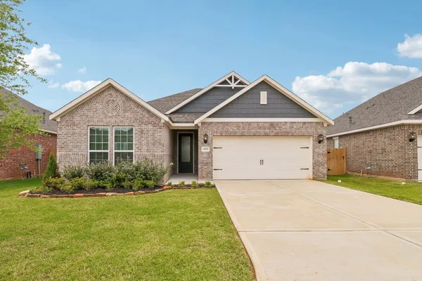 $2,100 | 15671 Honey Cv Drive, Conroe, TX 77303