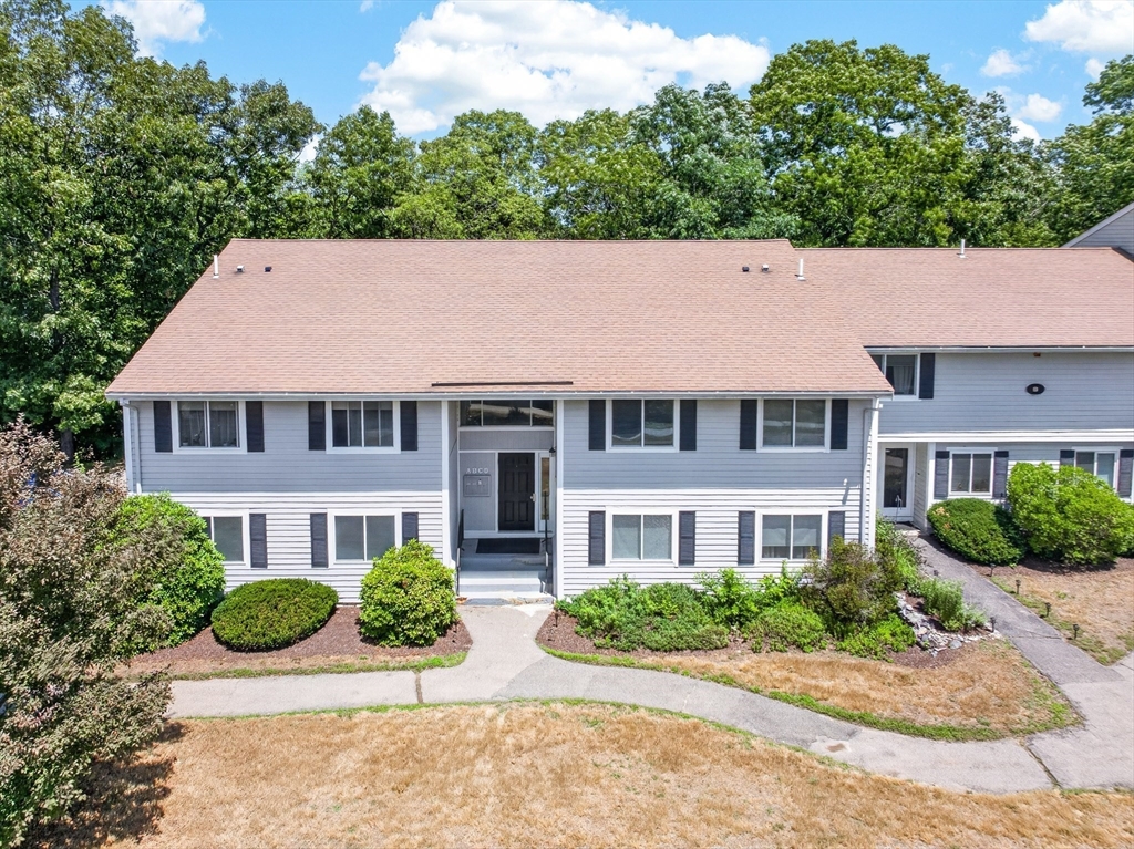 9 Beal's Cove Road, Unit A Hingham, MA 02043 - Photo 4 of 24