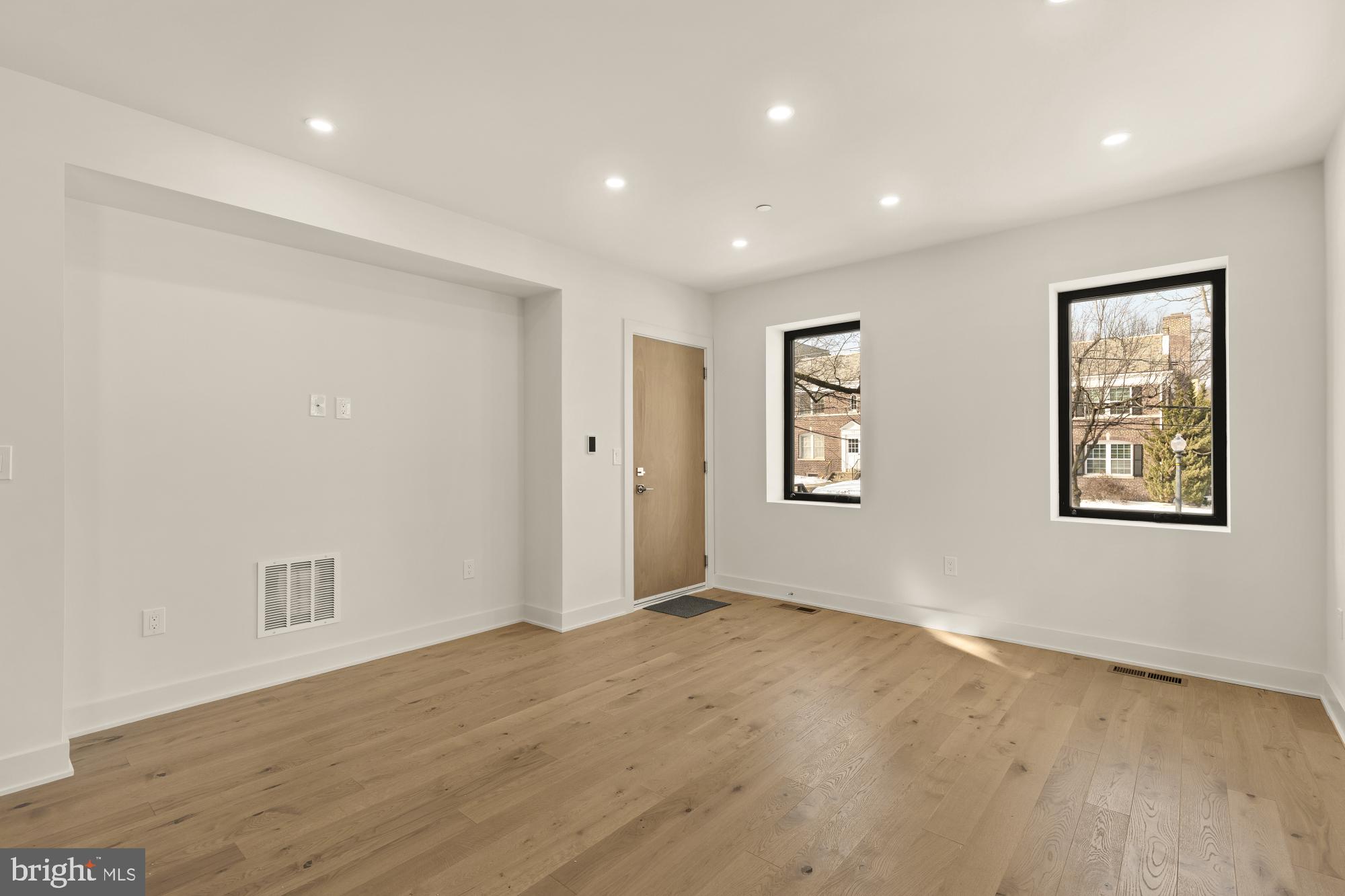 2647 41st Street Northwest, Unit 1 Washington, DC 20007 - Photo 8 of 36 Recessed lighting