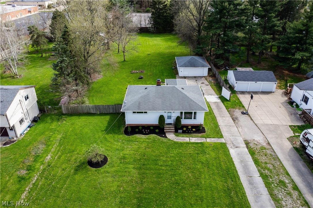 19155 Drake Road Strongsville, OH 44149 - Photo 21 of 29 View of drone / aerial view