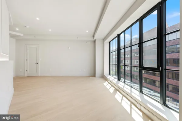 $9,950 | 2121 Ward Place Northwest, Unit PH605, Washington, DC 20037