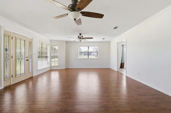 $2,500 | 128 Skyview Terrace, Leander, TX 78641