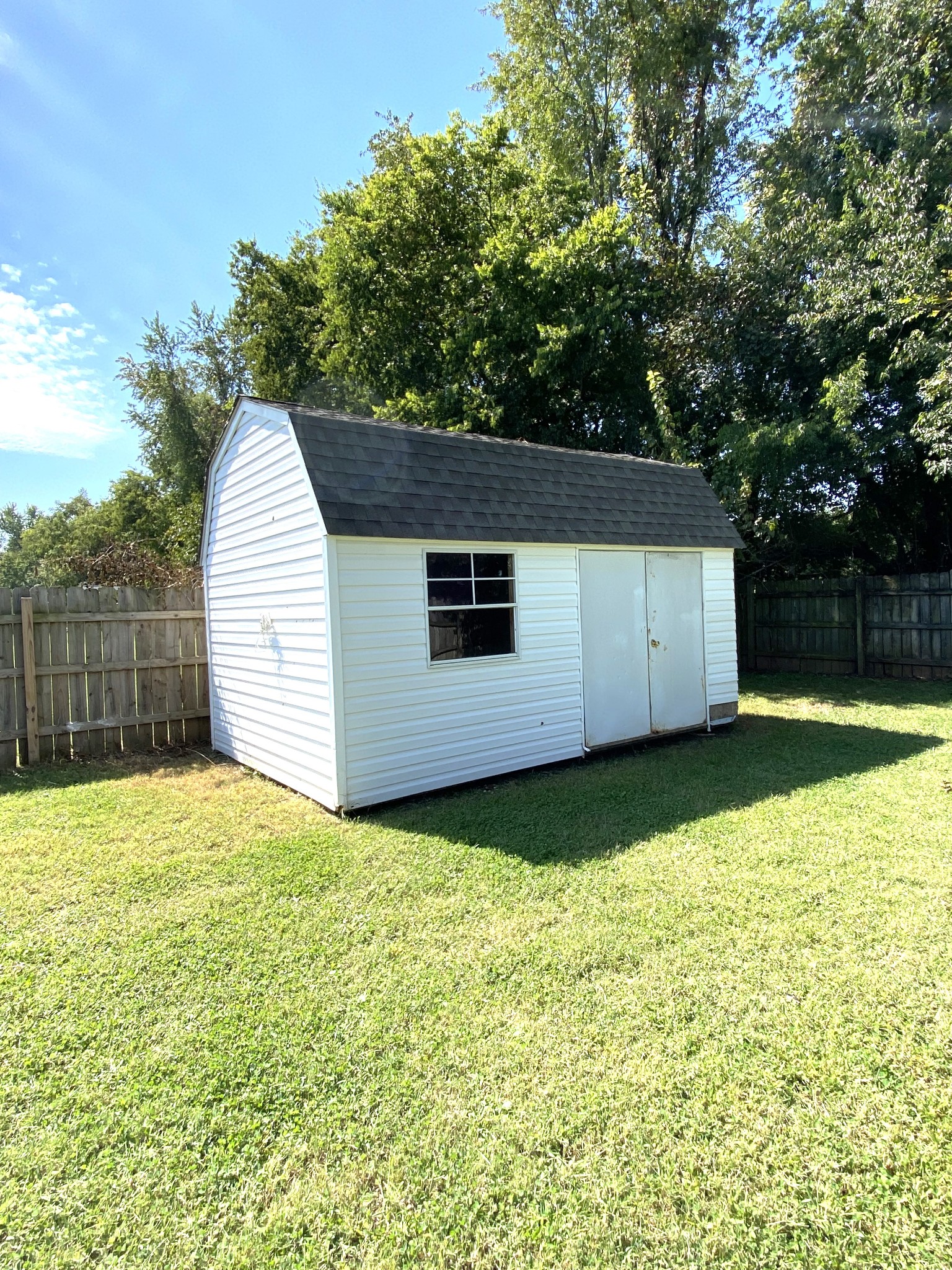 1009 Shadow Ridge Avenue Oak Grove, KY 42262 - Photo 14 of 14 a backyard of a house with lots of green space