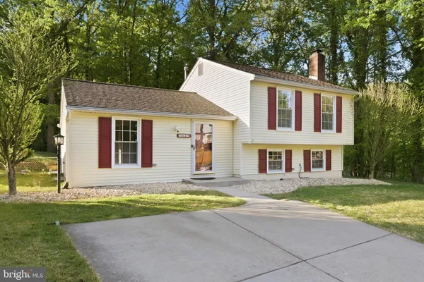 $625,000 | 7625 Sheffield Green Way, Lorton, VA 22079
