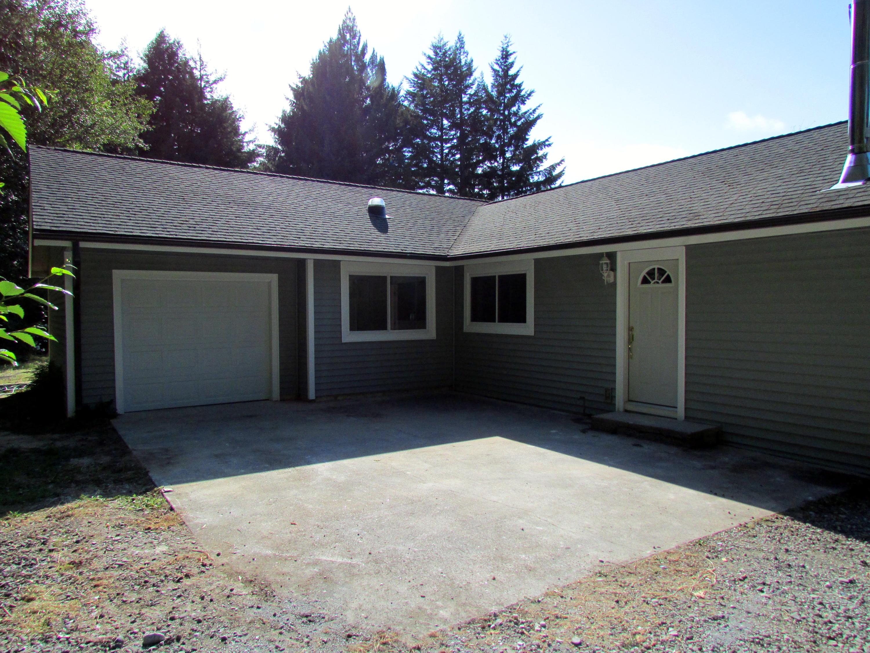 542 Warren Creek Road Arcata, CA 95521 - Photo 4 of 26 Gallery Image 4