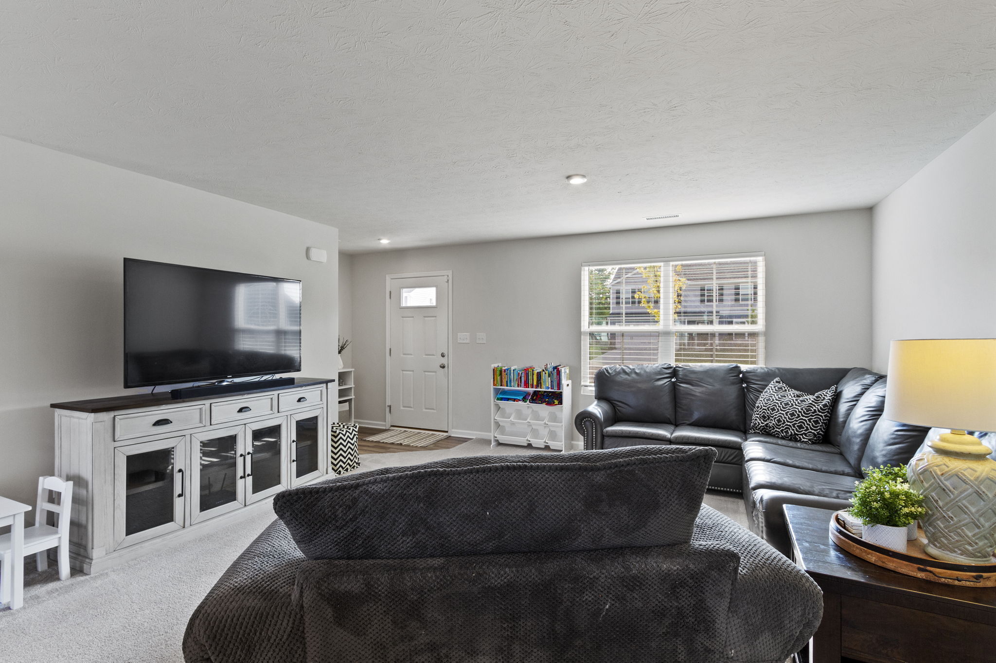 9821 Hulton Road Pendleton, IN 46064 - Photo 8 of 34