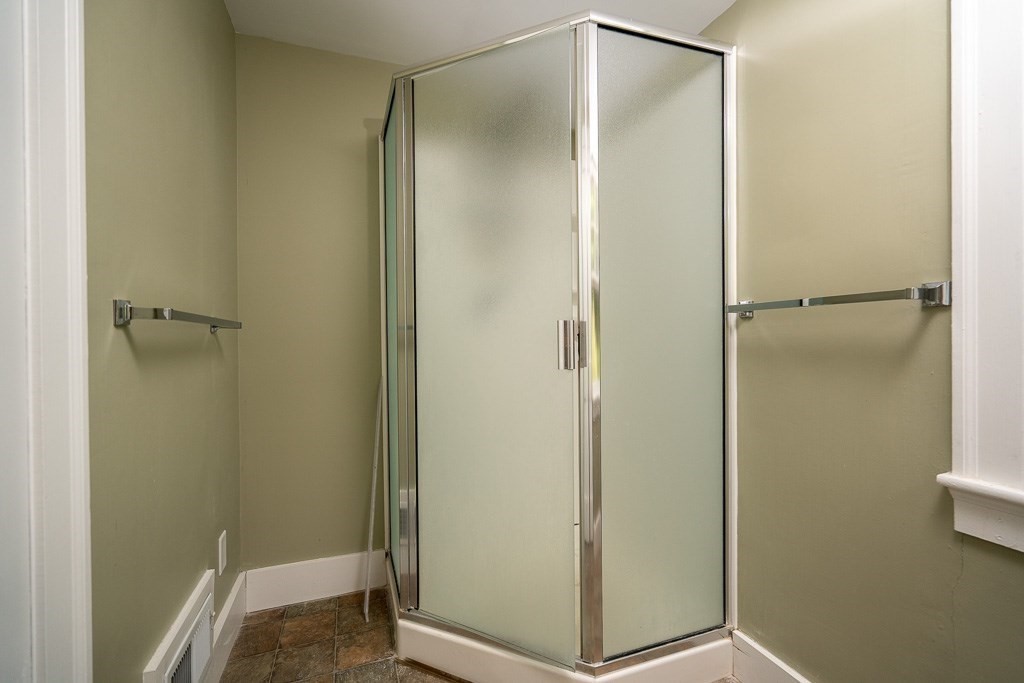 20 Hayward Road Northampton, MA 01062 - Photo 24 of 35 a bathroom with a glass shower door