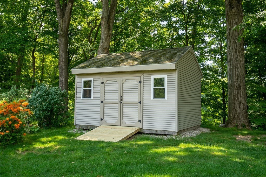 20 Hayward Road Northampton, MA 01062 - Photo 28 of 35 a view of a house with a backyard