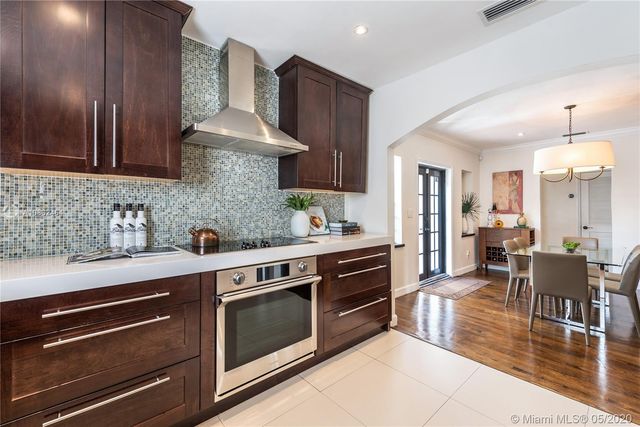 $1,325,000 | 833 Obispo Avenue, Coral Gables, FL 33134