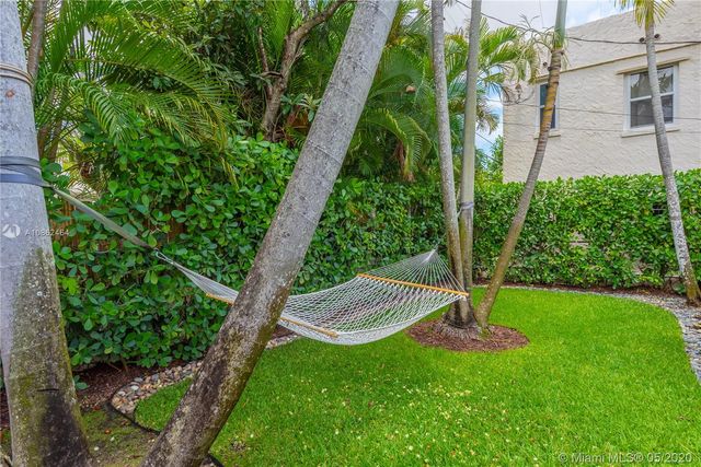 $1,325,000 | 833 Obispo Avenue, Coral Gables, FL 33134