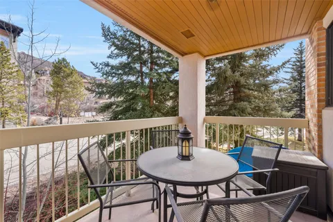 $1,825,000 | 2308 Ski Trail Lane, Unit 223, Steamboat Springs, CO 80487