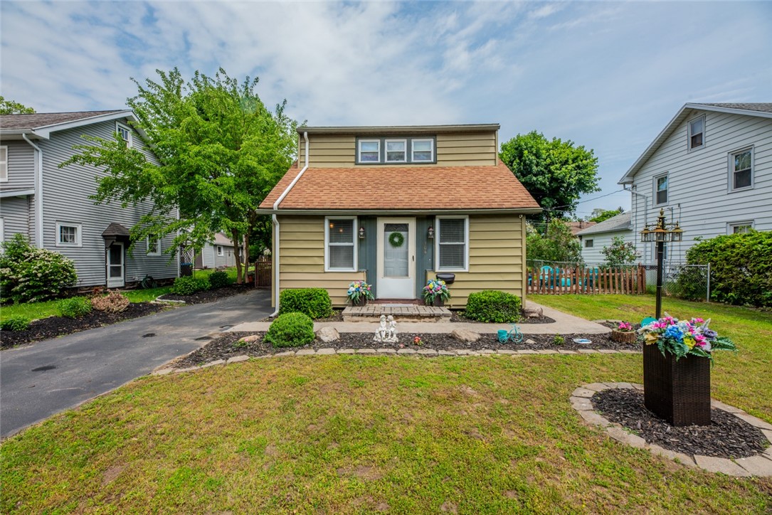 104 Keating Drive Irondequoit, NY 14622 - Photo 1 of 40