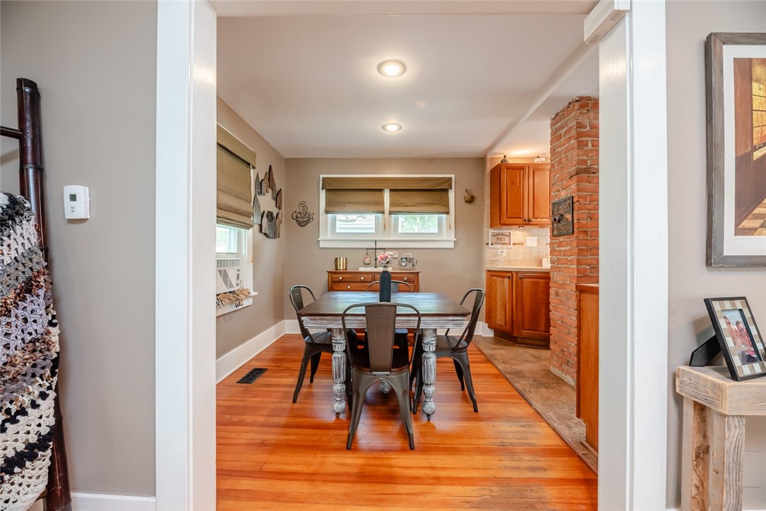 104 Keating Drive Irondequoit, NY 14622 - Photo 13 of 40